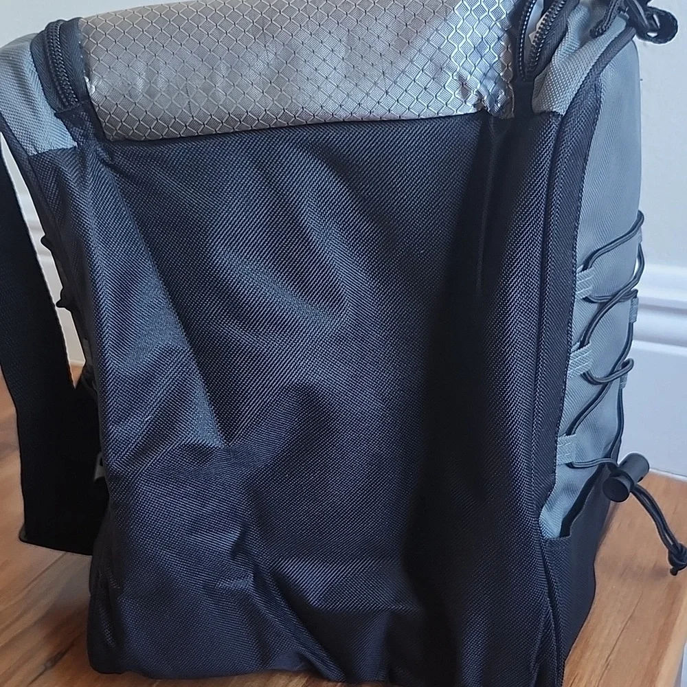 Don Julio 1942 - Cooler bag With 2 Speakers. - Picture 5 of 10